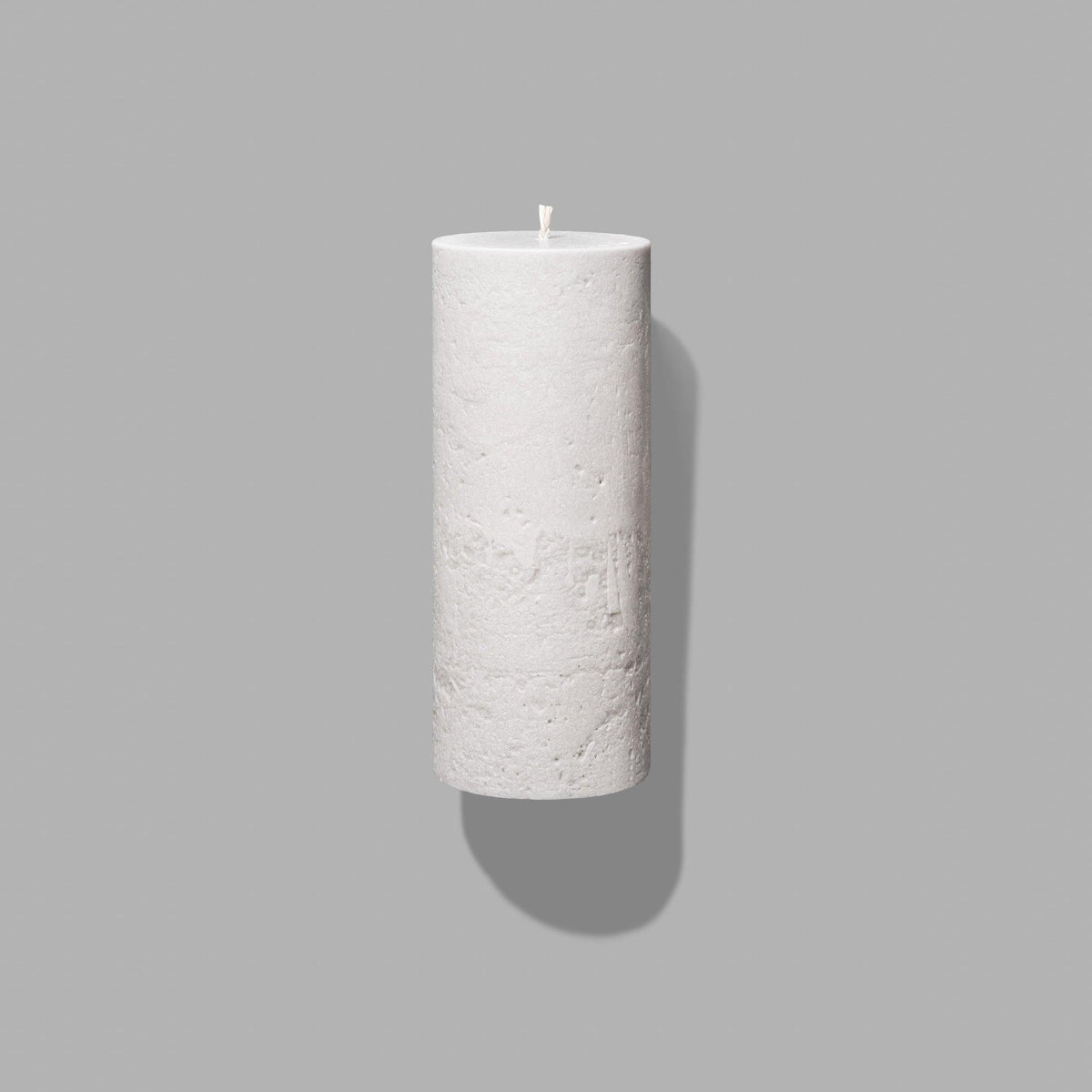 white pillar candle 9in